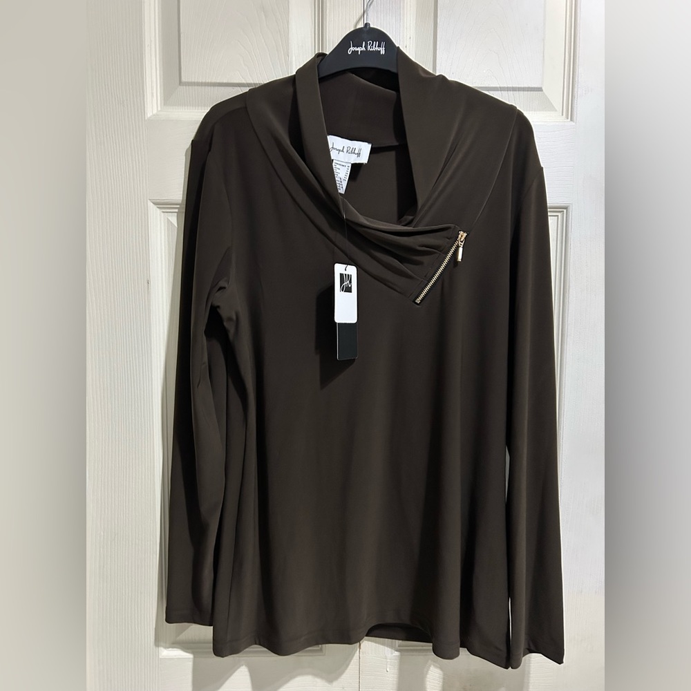 Joseph Ribkoff Long sleeves Mocha Top in Size 10